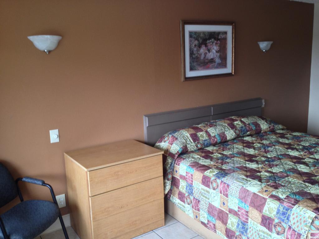 Austin Motor Inn 部屋 写真