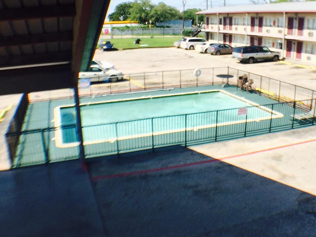 Austin Motor Inn エクステリア 写真